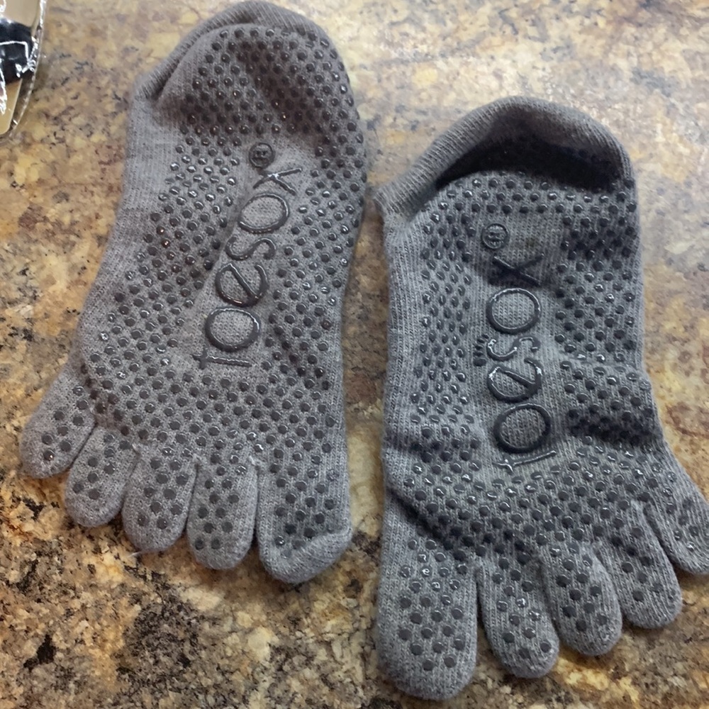 2 pair TOESOX - Picture 3 of 7